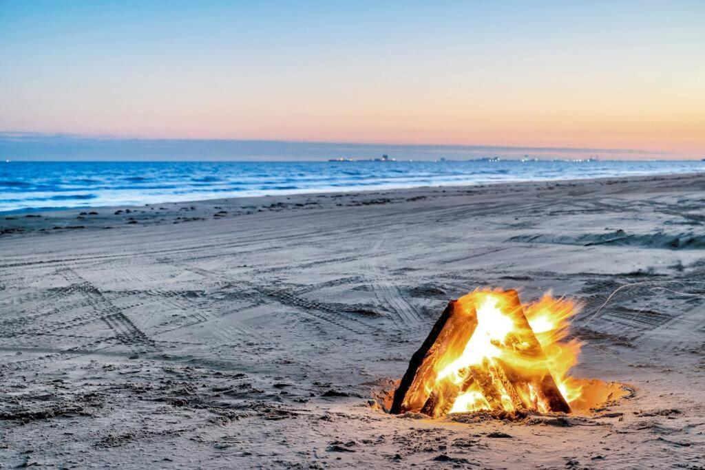 Willa Beachfront*Spectacular View*4 Bd*Sleeps 14 Bolivar Peninsula Zewnętrze zdjęcie